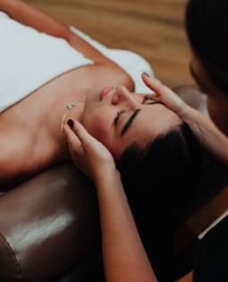 ΘΕΡΑΠΕΙΑ ΠΡΟΣΩΠΟΥ & MASSAGE